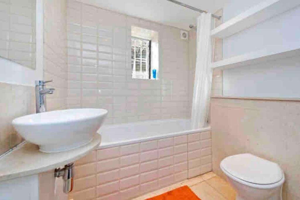 Apartamento Beautiful 2 Bed/ 2 Bath Notting Hill Garden Flat Londres Exterior foto