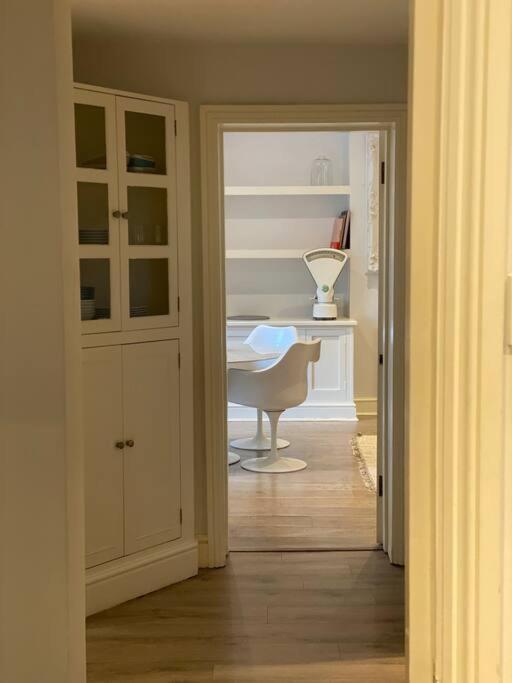 Apartamento Beautiful 2 Bed/ 2 Bath Notting Hill Garden Flat Londres Exterior foto